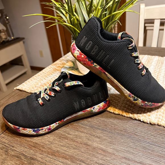 NOBULL Shoes - NOBULL Project Cross Trainers, Black Daisy Multicolor Soles Size Womens 7.5